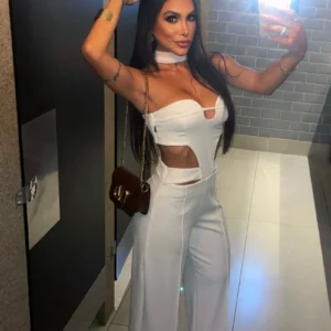 MACACÃO OLIVIA